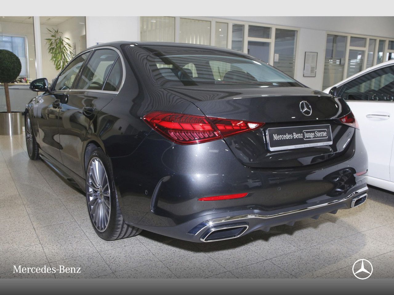 Mercedes-Benz C-Klasse – Bild 8