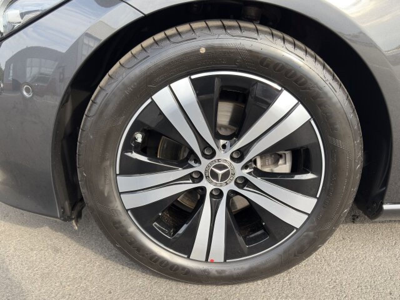 Mercedes-Benz C-Klasse – Bild 3