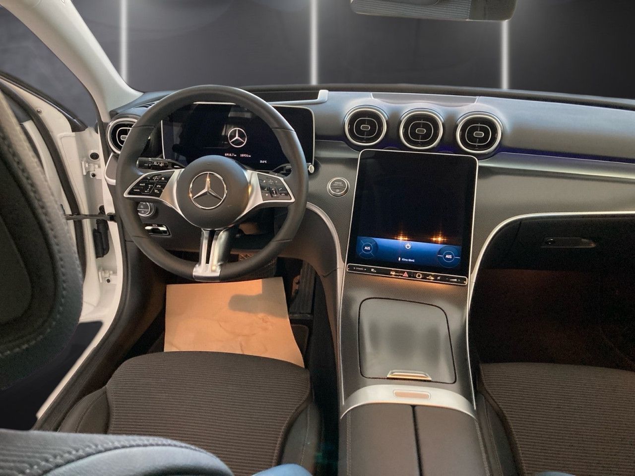 Mercedes-Benz C-Klasse – Bild 13