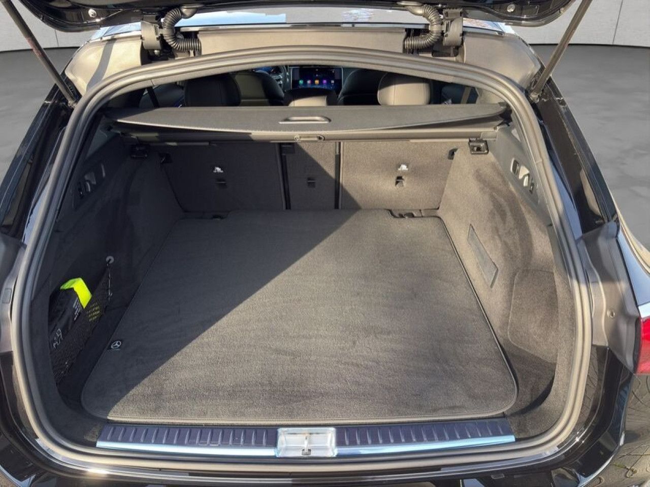 Mercedes-Benz E-Klasse – Bild 5