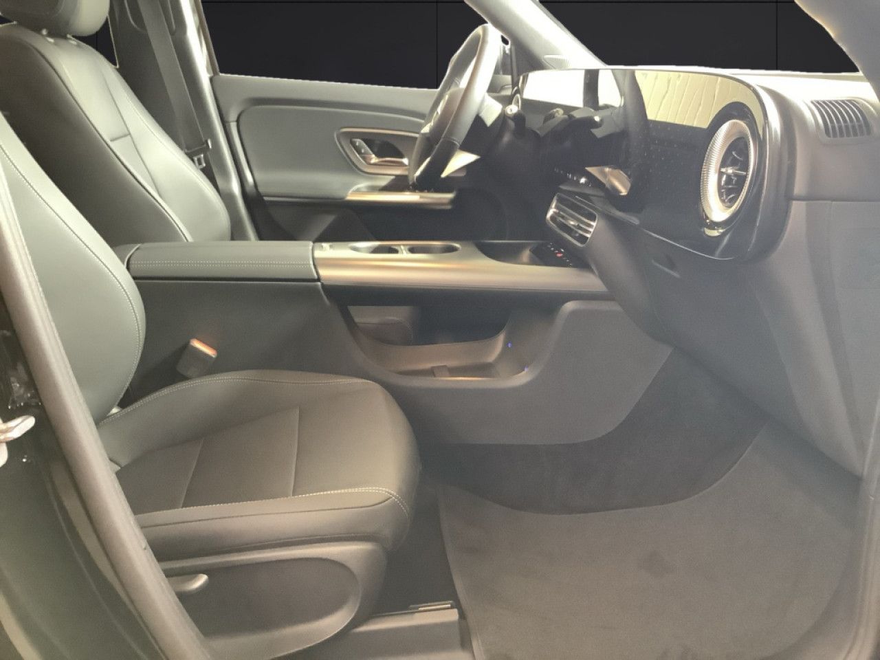 Mercedes-Benz GLB – Bild 6