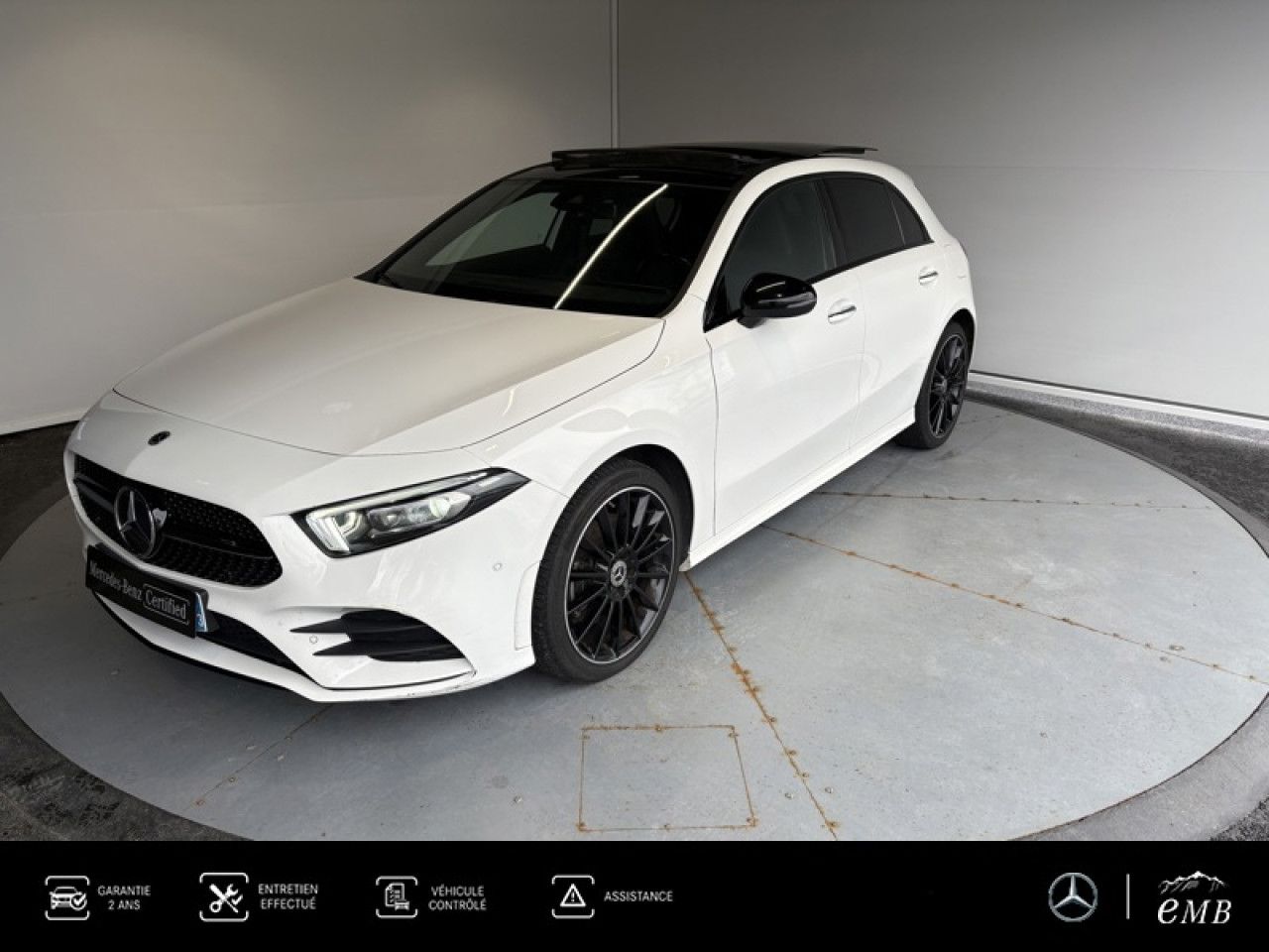 Photo du v&eacute;hicule 1 / 18