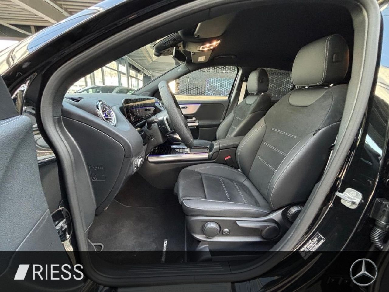 Mercedes-Benz GLA – Bild 2