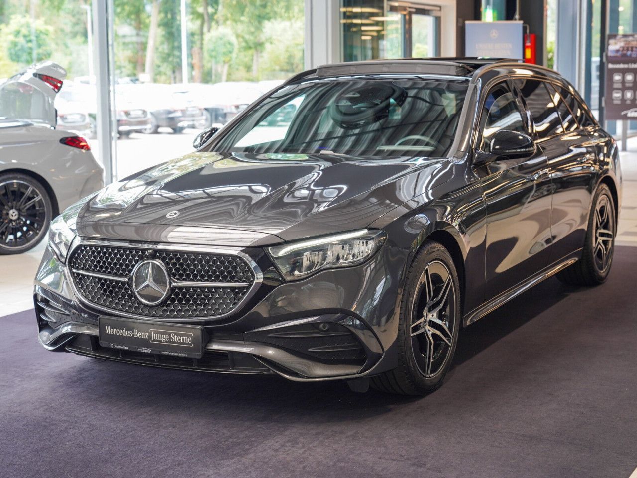 Mercedes-Benz E-Klasse – Bild 9