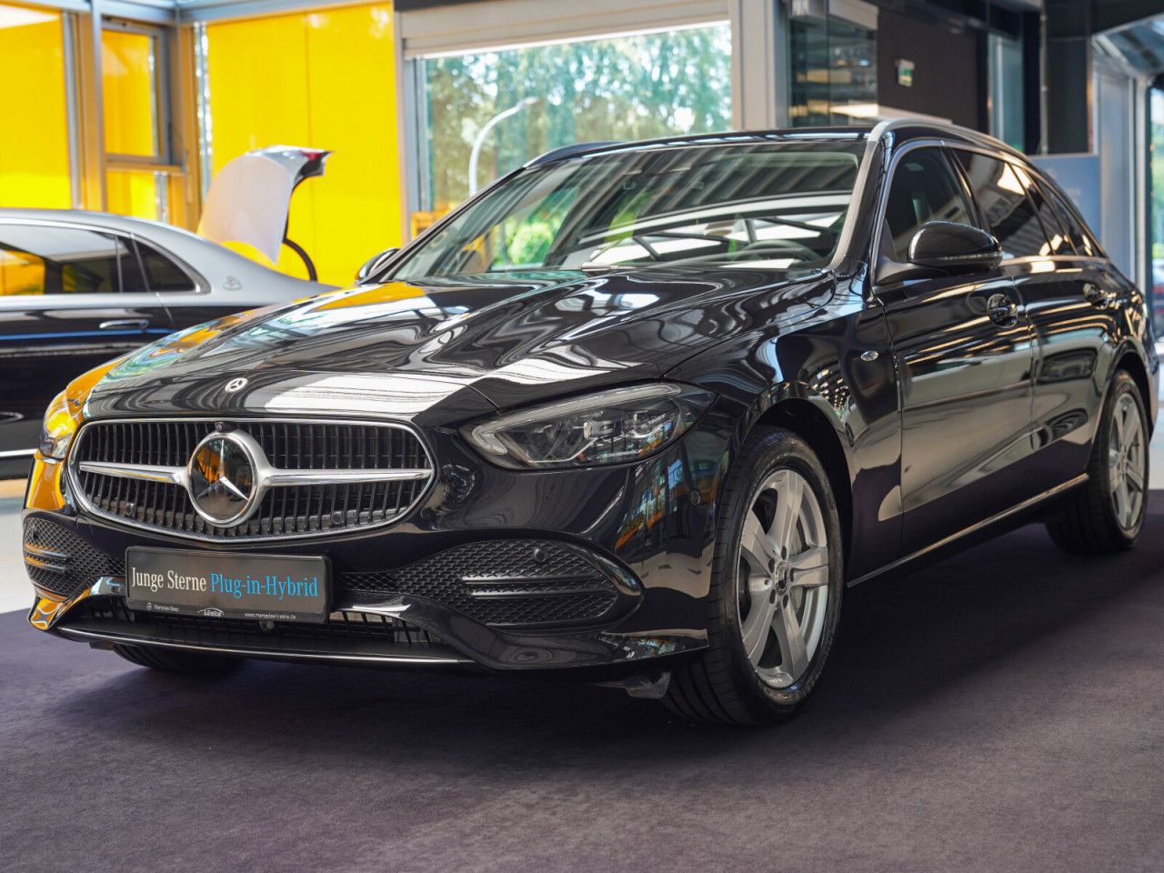 Mercedes-Benz C-Klasse – Bild 9