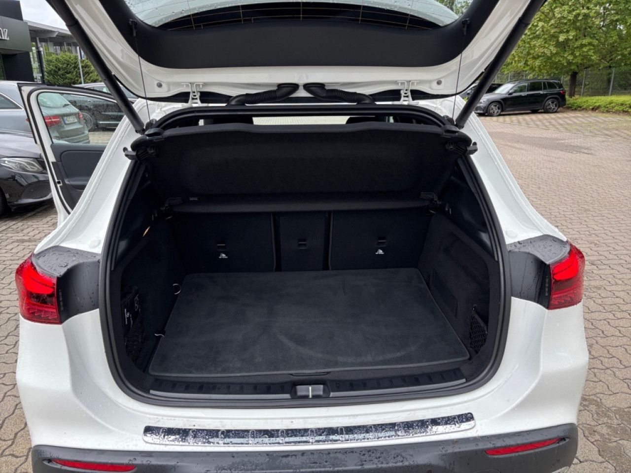 Mercedes-Benz EQA – Bild 15