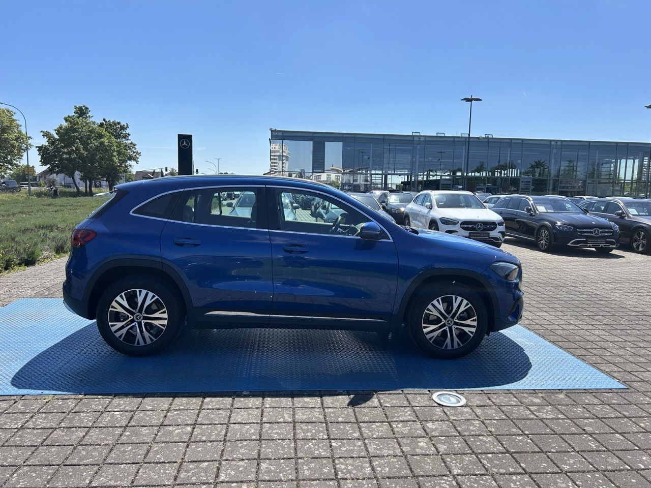 Mercedes-Benz GLA – Bild 2