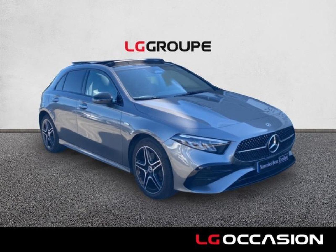 Photo du v&eacute;hicule 3 / 18