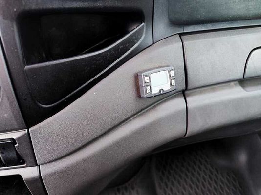 Vehicle image 9 / 11