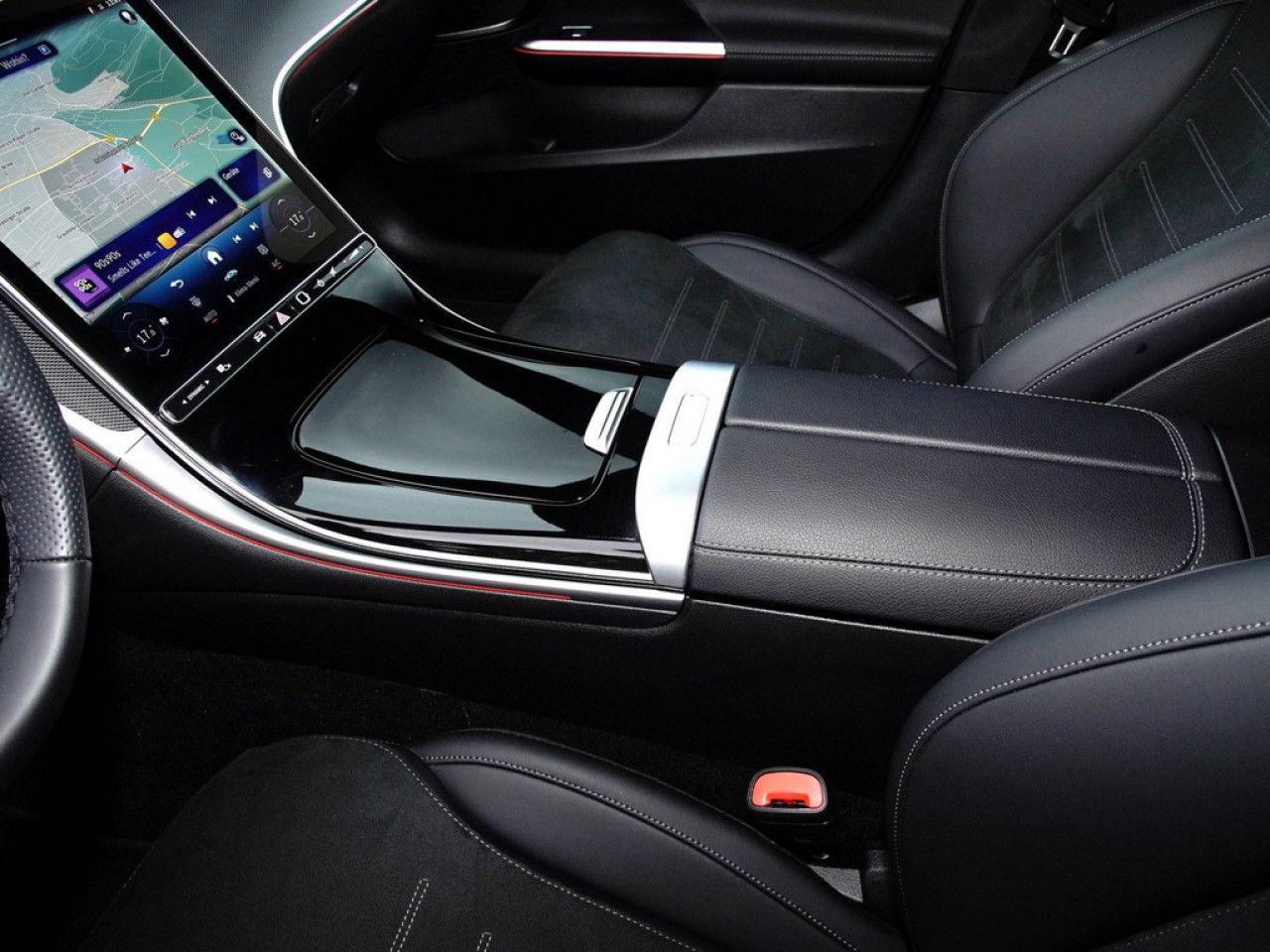 Mercedes-Benz C-Klasse – Bild 12