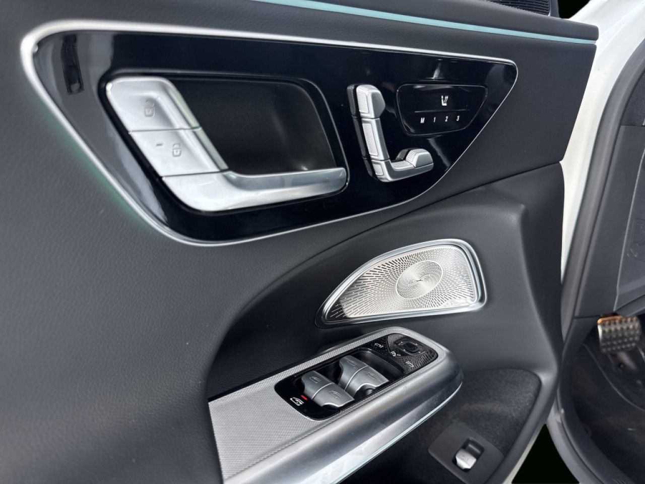 Mercedes-Benz E-Klasse – Bild 11