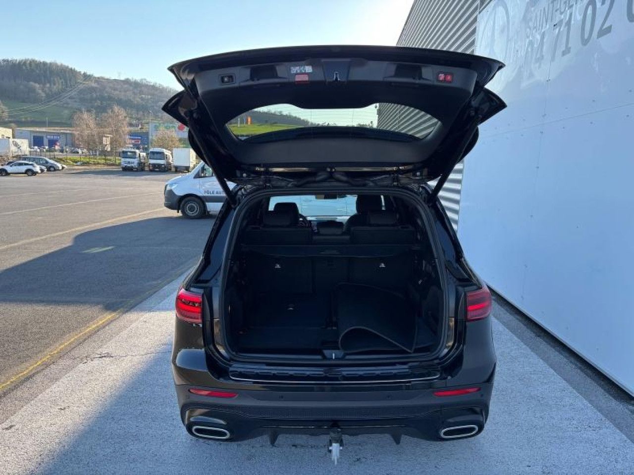 Photo du v&eacute;hicule 8 / 17