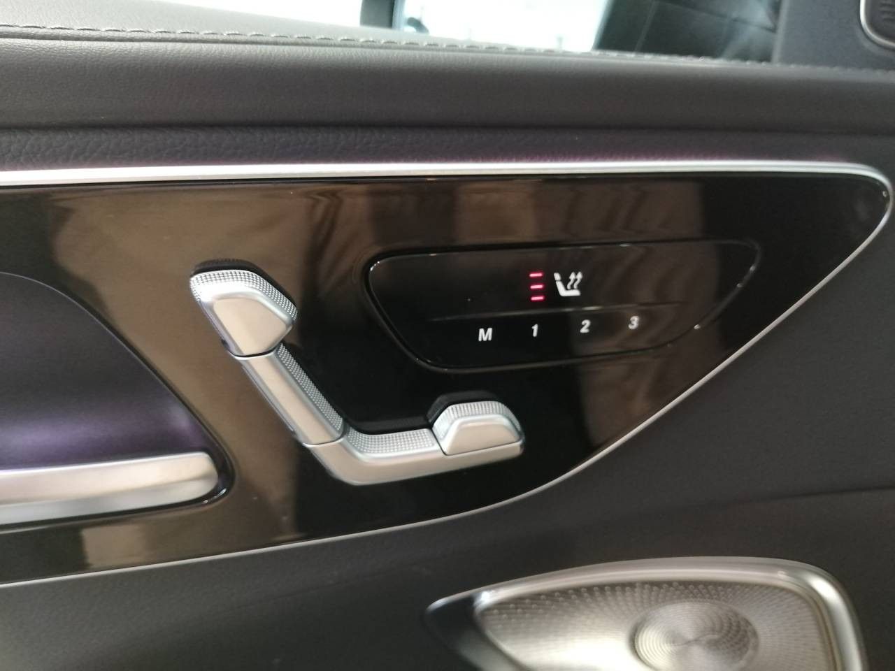 Photo du véhicule 10 / 18