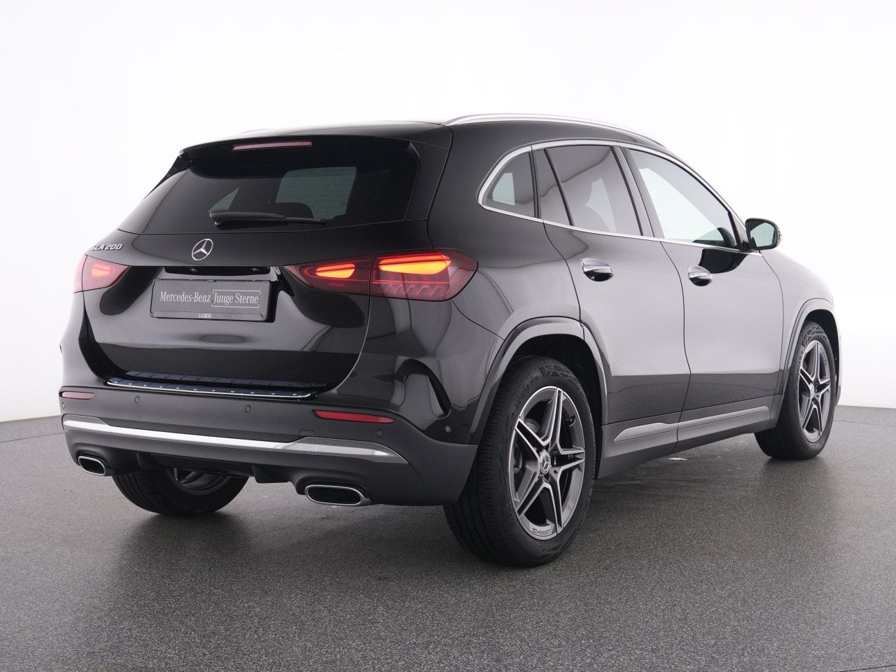 Mercedes-Benz GLA – Bild 2