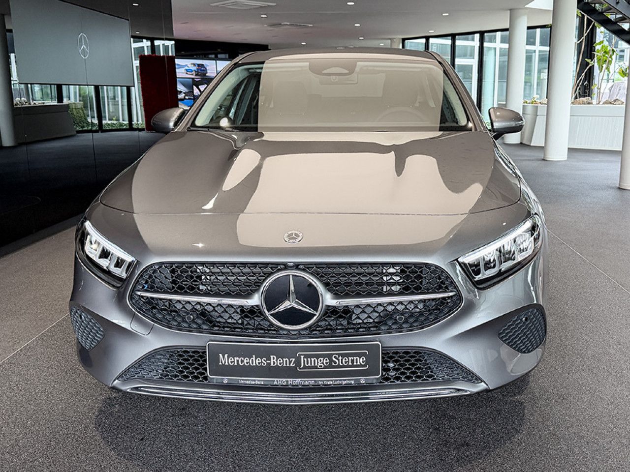Mercedes-Benz A-Klasse – Bild 2