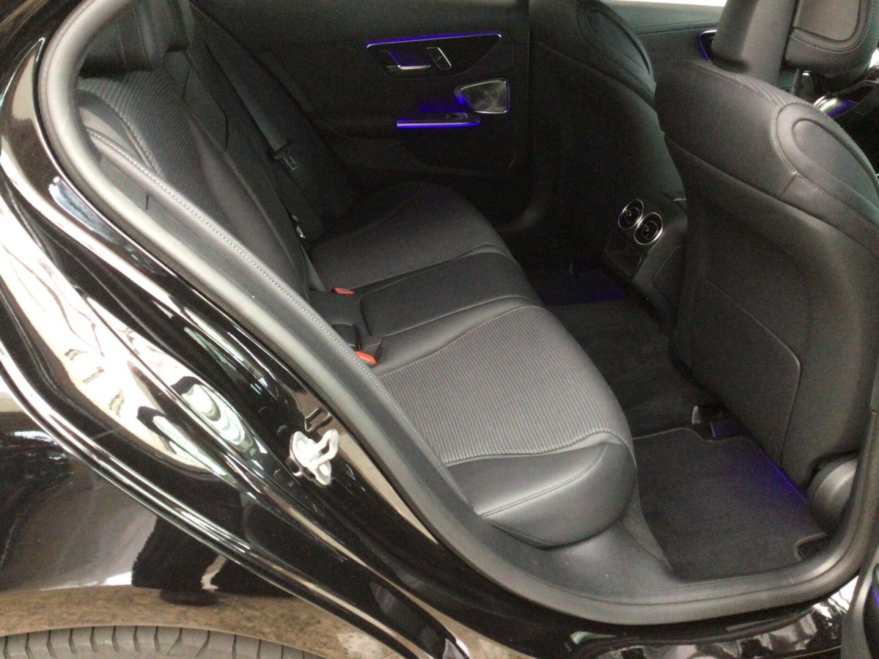 Mercedes-Benz C-Klasse – Bild 12