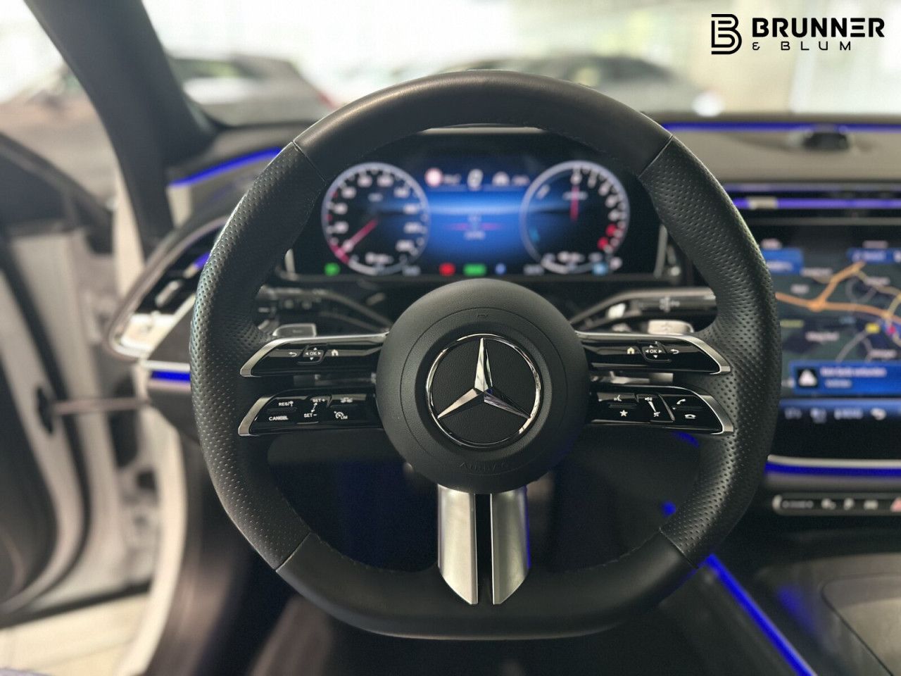 Mercedes-Benz E-Klasse – Bild 20