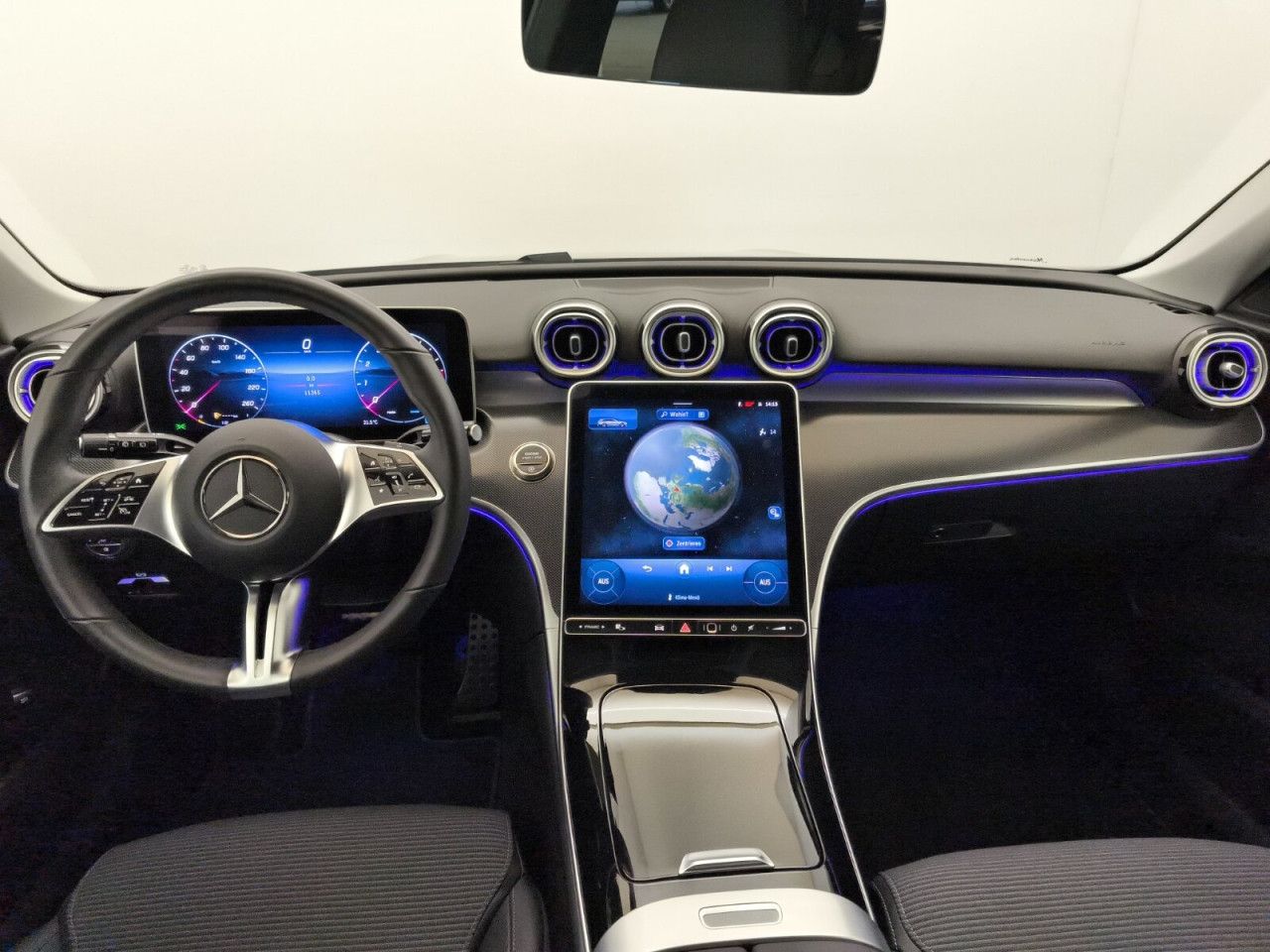 Mercedes-Benz C-Klasse – Bild 18