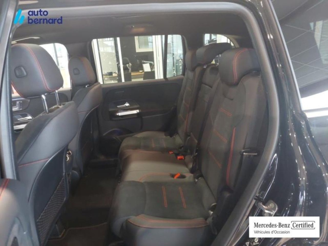 Photo du v&eacute;hicule 10 / 18