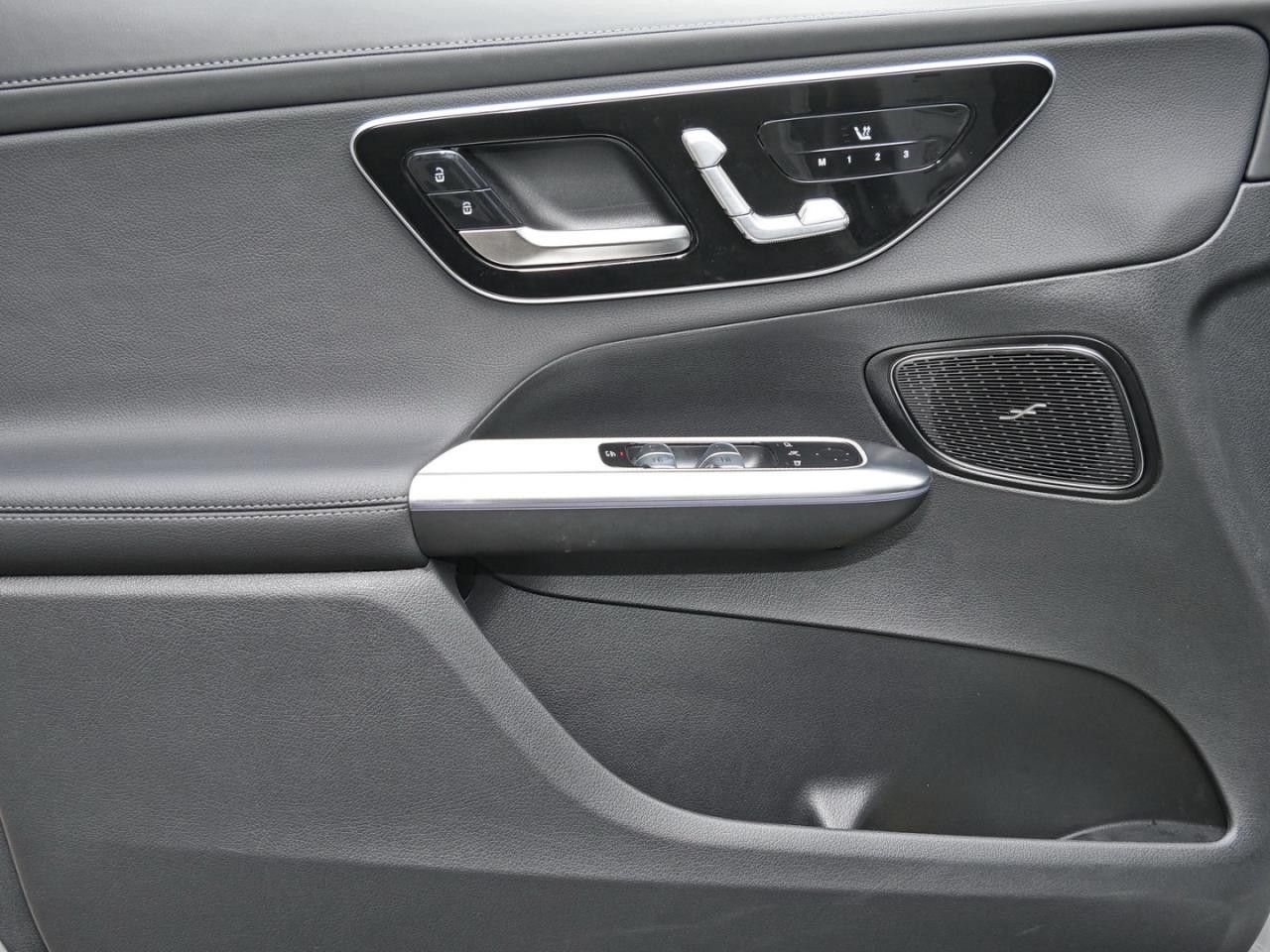 Fahrzeugbild 17 / 21