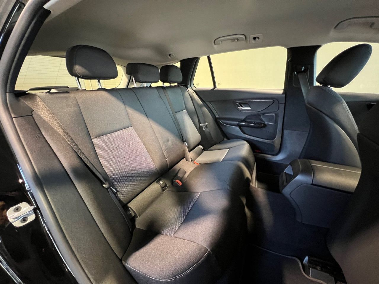 Mercedes-Benz C-Klasse – Bild 7