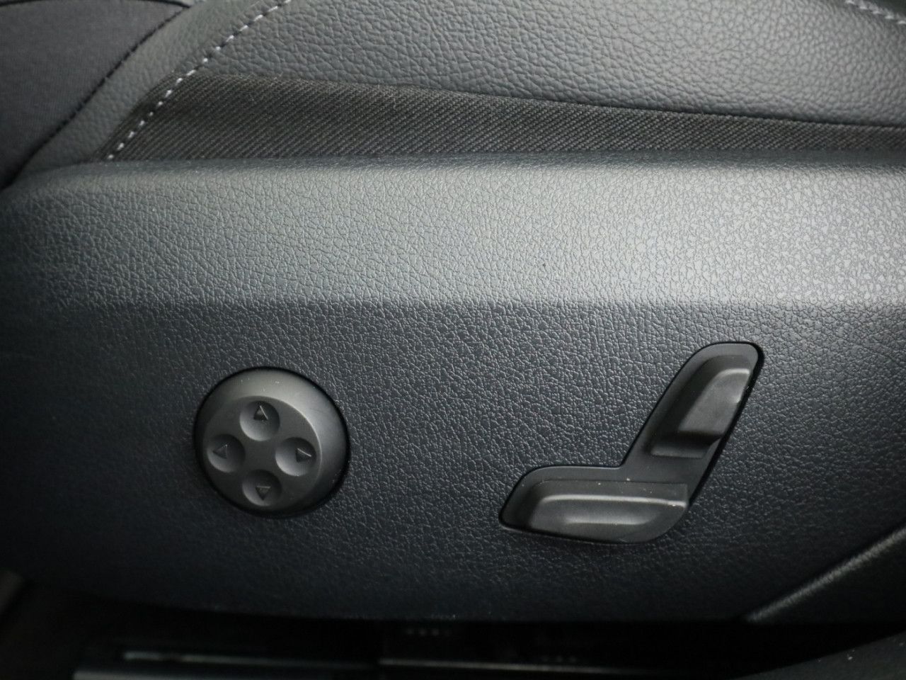 Mercedes-Benz C-Klasse – Bild 28