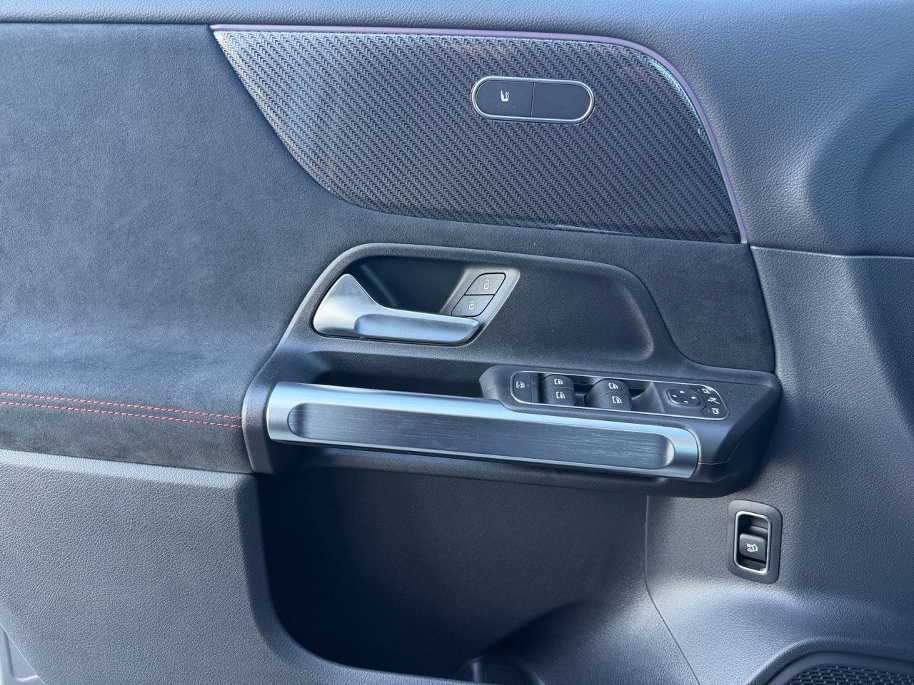 Mercedes-Benz GLB – Bild 13