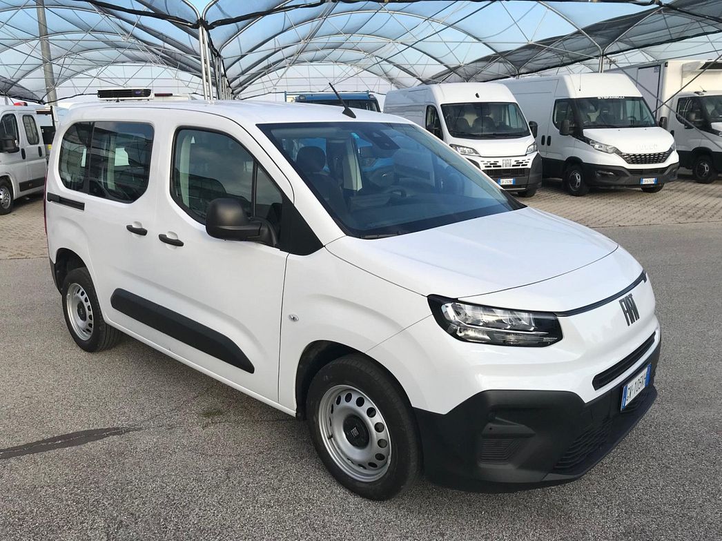 Fiat | Doblo van d.cab XL 1.5 diesel 130cv