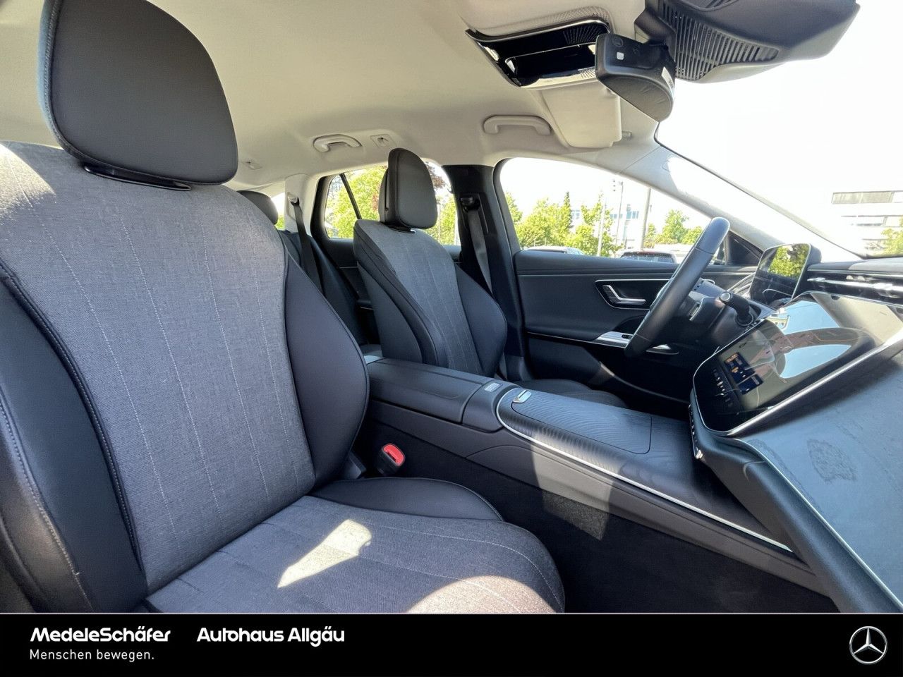 Mercedes-Benz E-Klasse – Bild 14