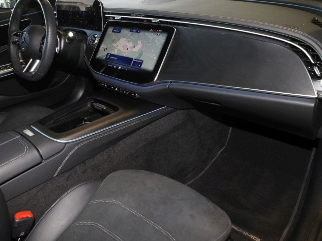 Mercedes-Benz E-Klasse – Bild 9