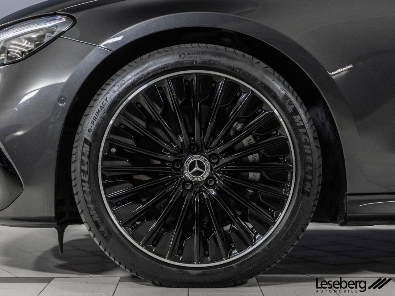 Mercedes-Benz E-Klasse – Bild 7