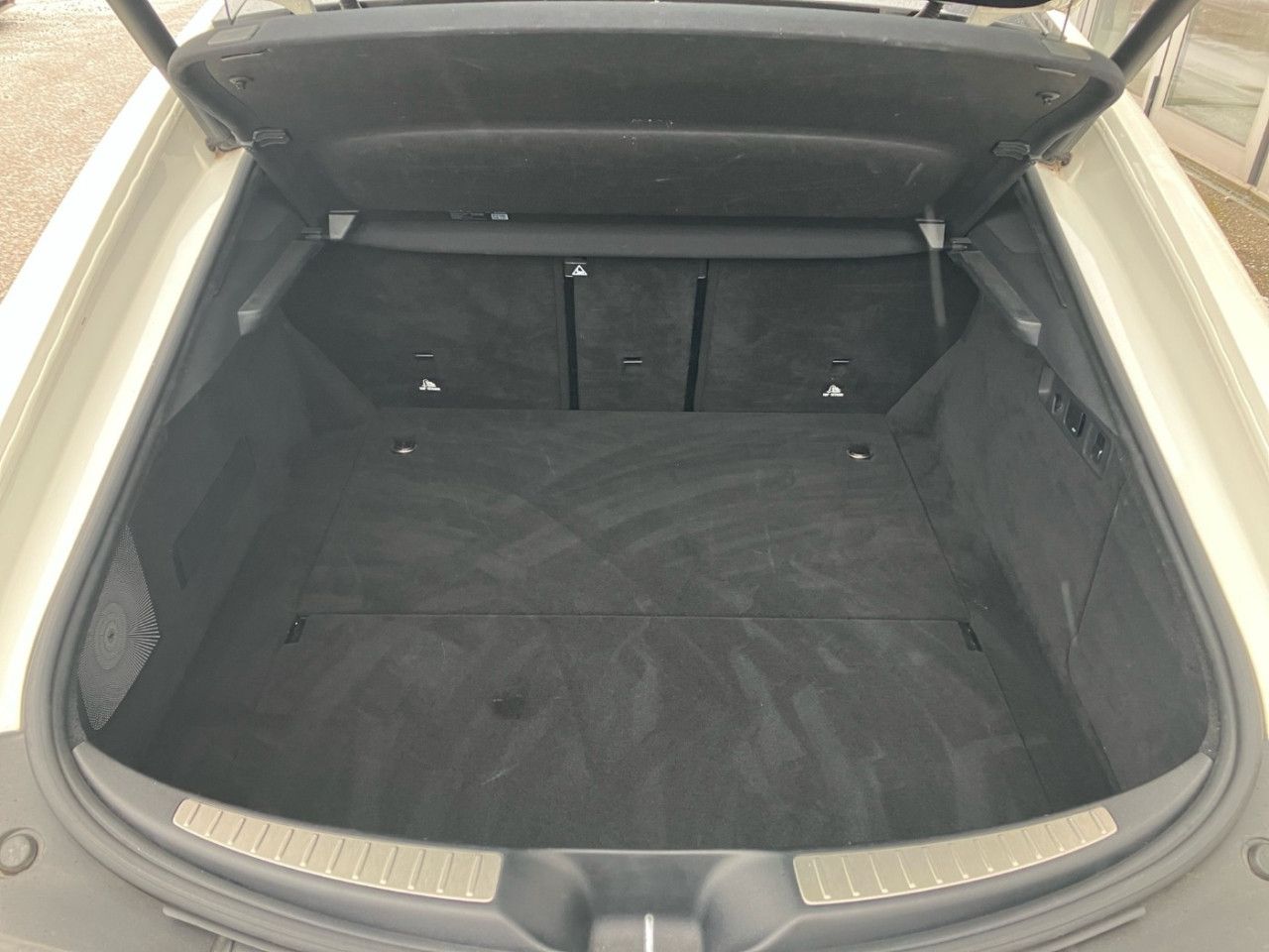 Fahrzeugbild 12 / 16