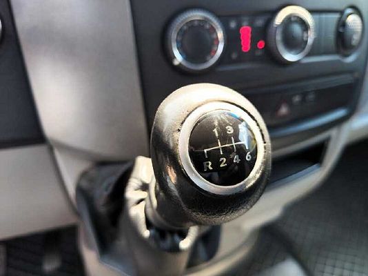 Vehicle image 10 / 11