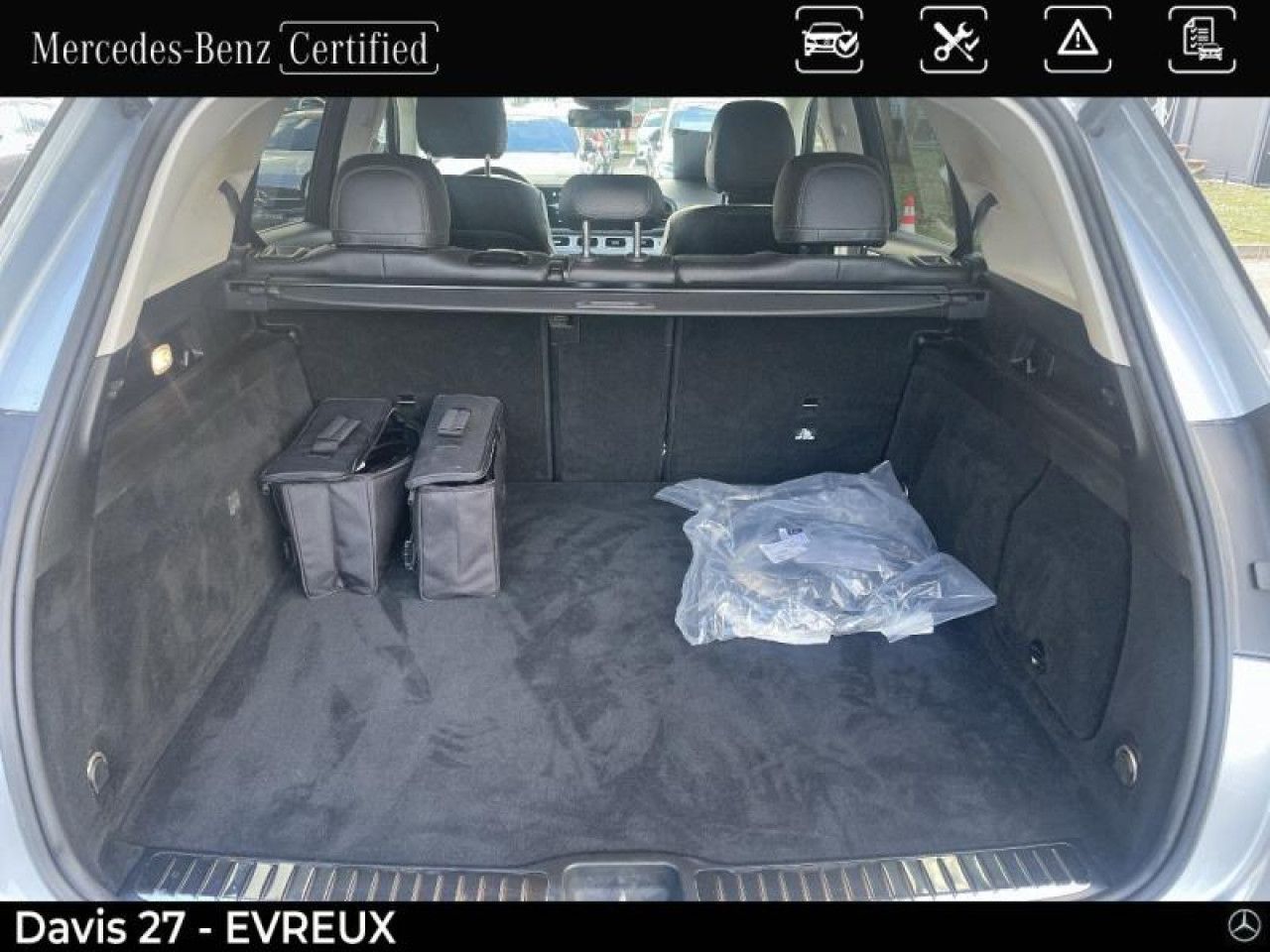 Photo du v&eacute;hicule 9 / 18