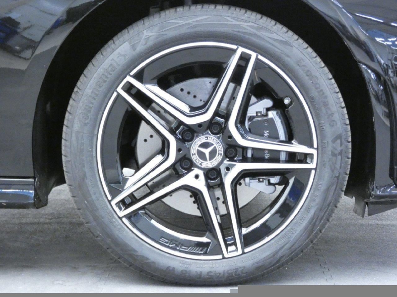 Photo du v&eacute;hicule 6 / 18