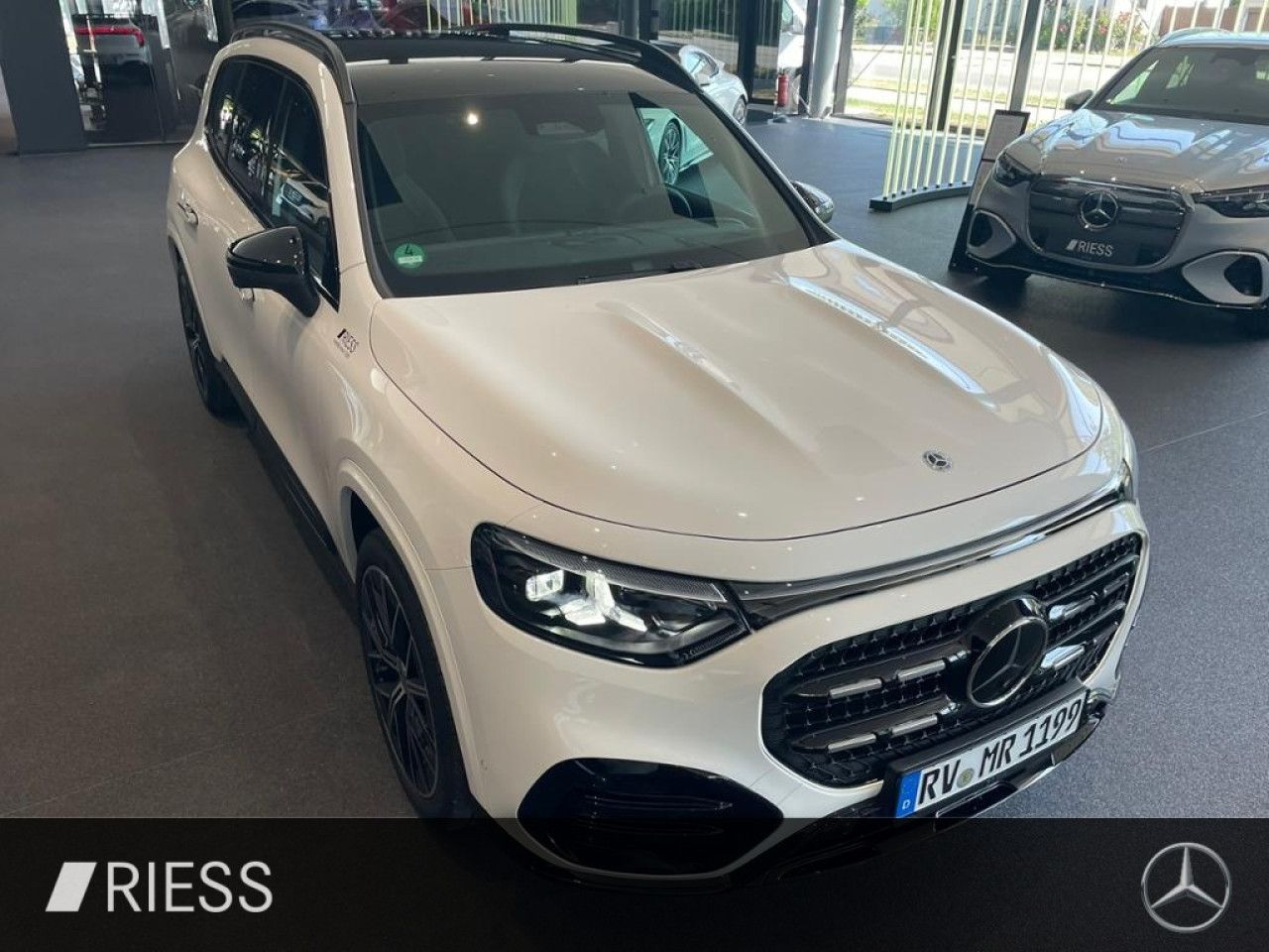 Mercedes-Benz GLB – Bild 8