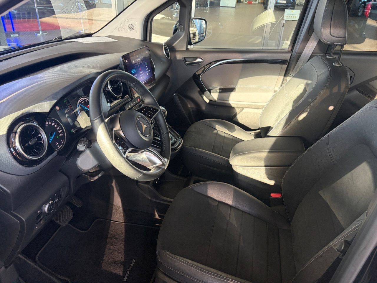 Mercedes-Benz EQT – Bild 8