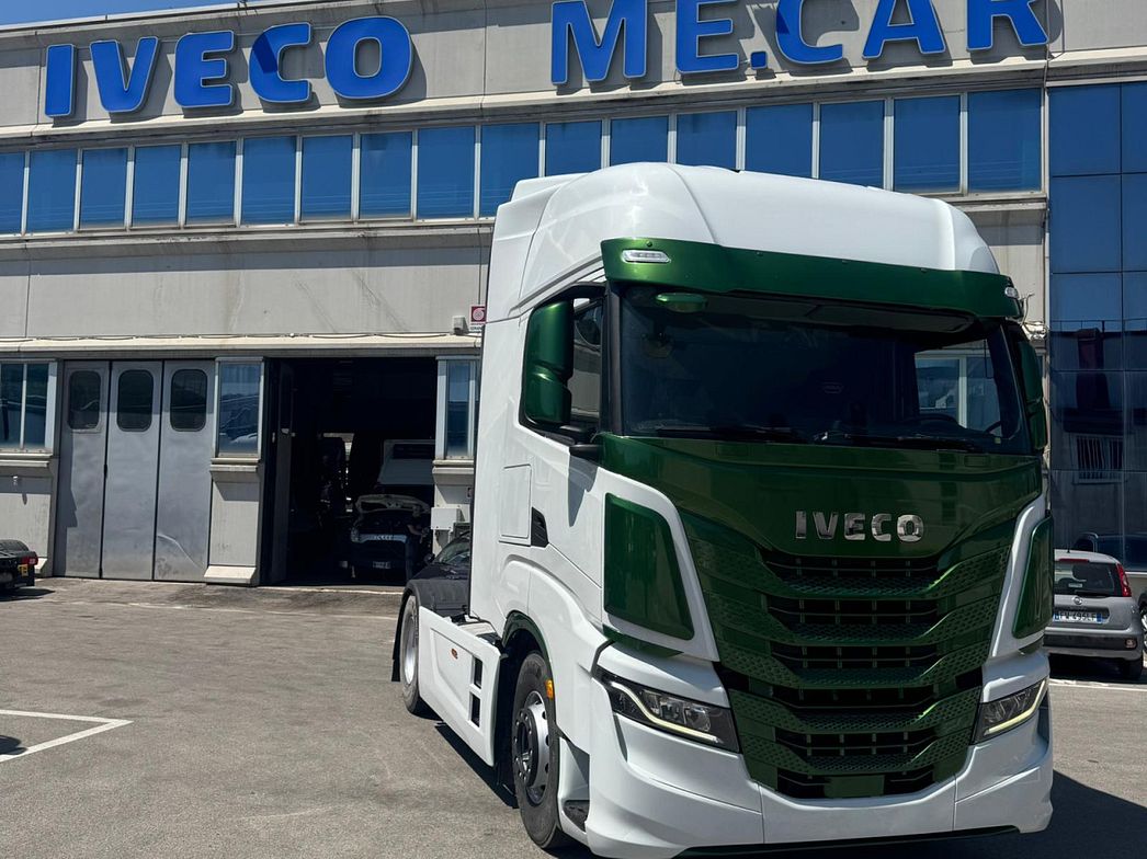 IVECO | AS440S51 TP