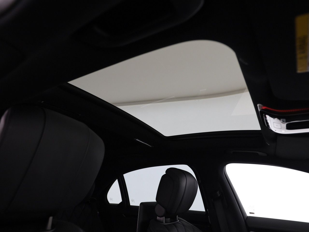 Mercedes-Benz S-Klasse – Bild 17
