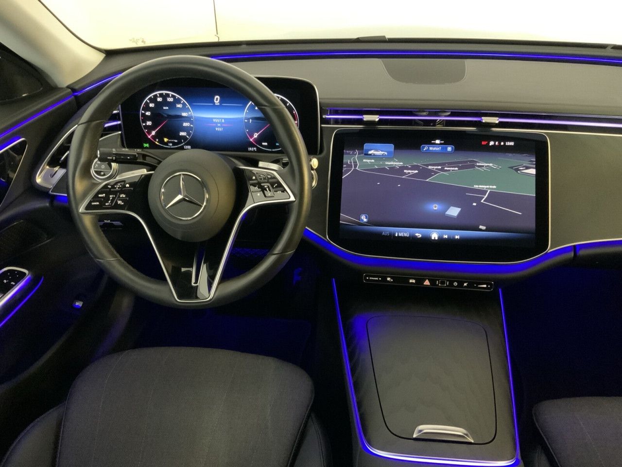 Mercedes-Benz E-Klasse – Bild 9