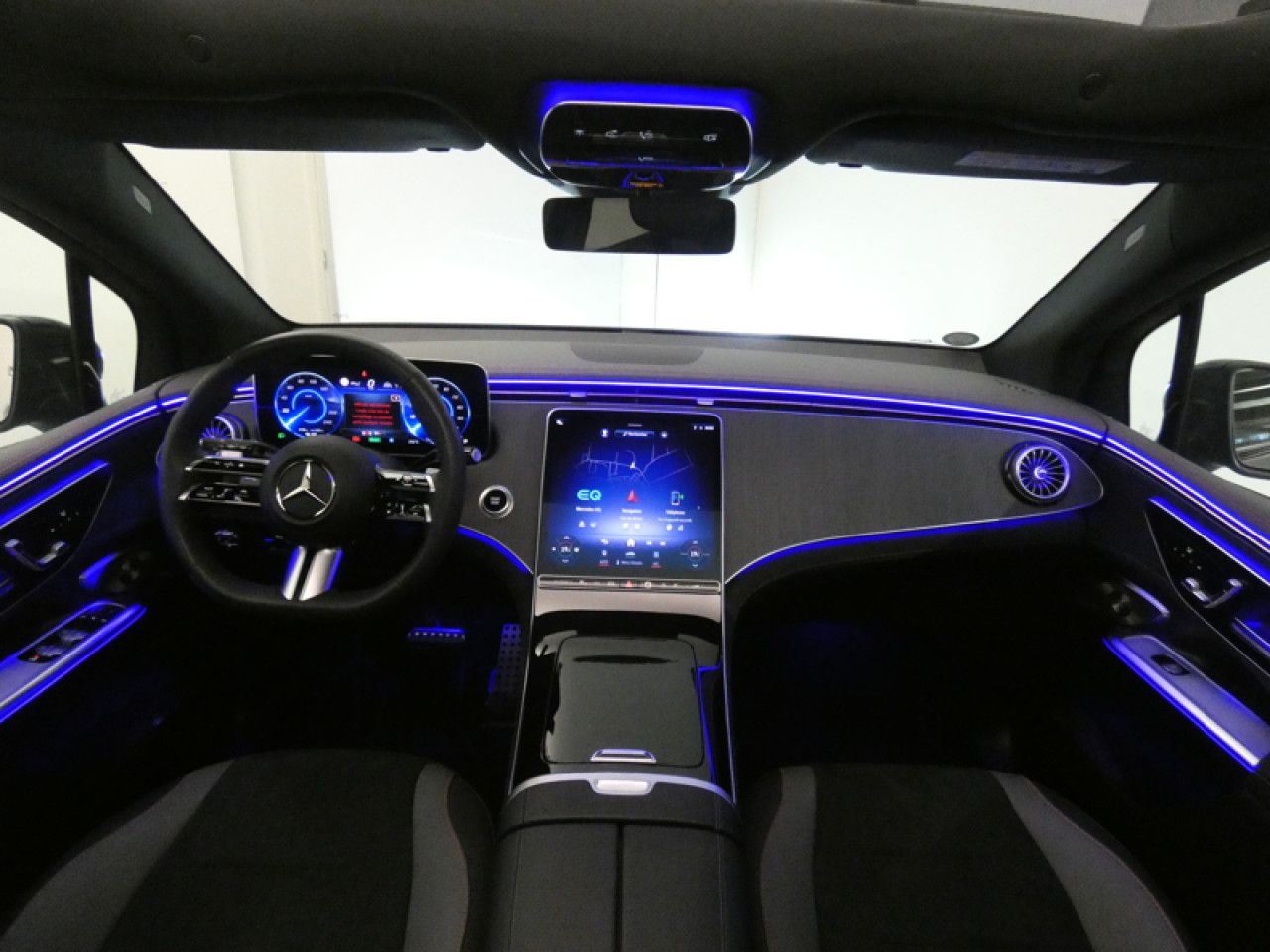 Photo du v&eacute;hicule 10 / 18