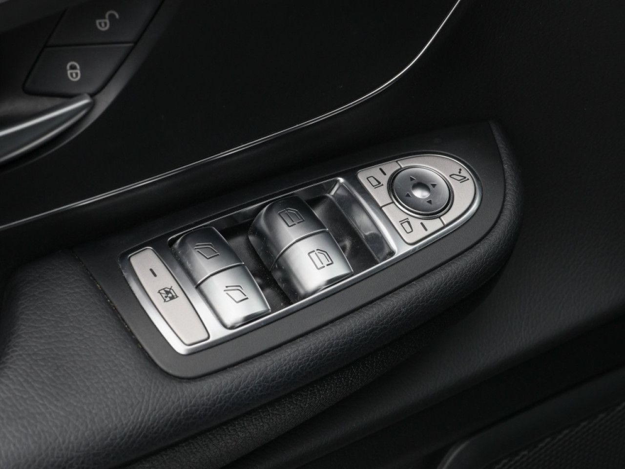 Fahrzeugbild 12 / 20