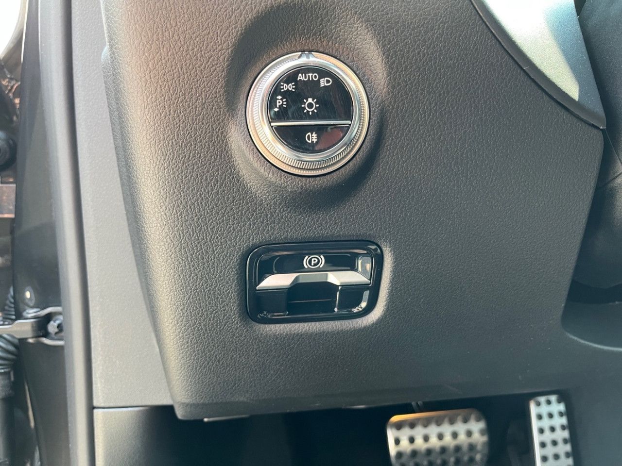 Mercedes-Benz C-Klasse – Bild 18