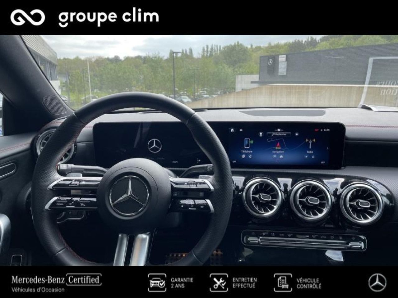 Photo du v&eacute;hicule 8 / 18