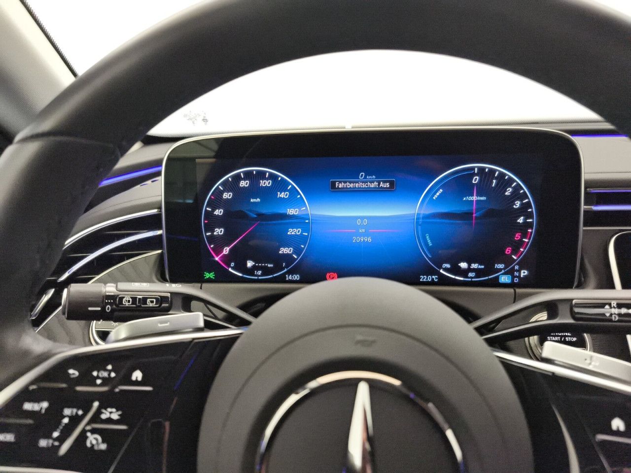 Mercedes-Benz E-Klasse – Bild 16