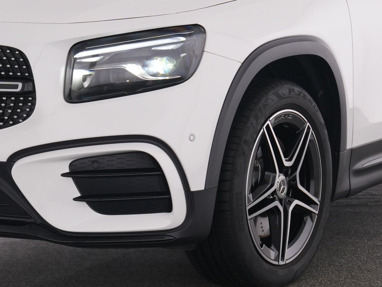 Mercedes-Benz GLB – Bild 8
