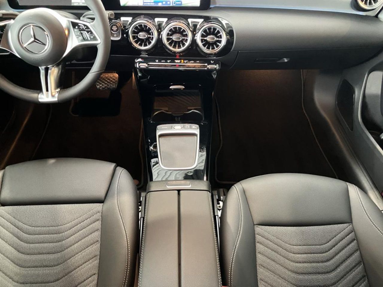 Mercedes-Benz A-Klasse – Bild 9