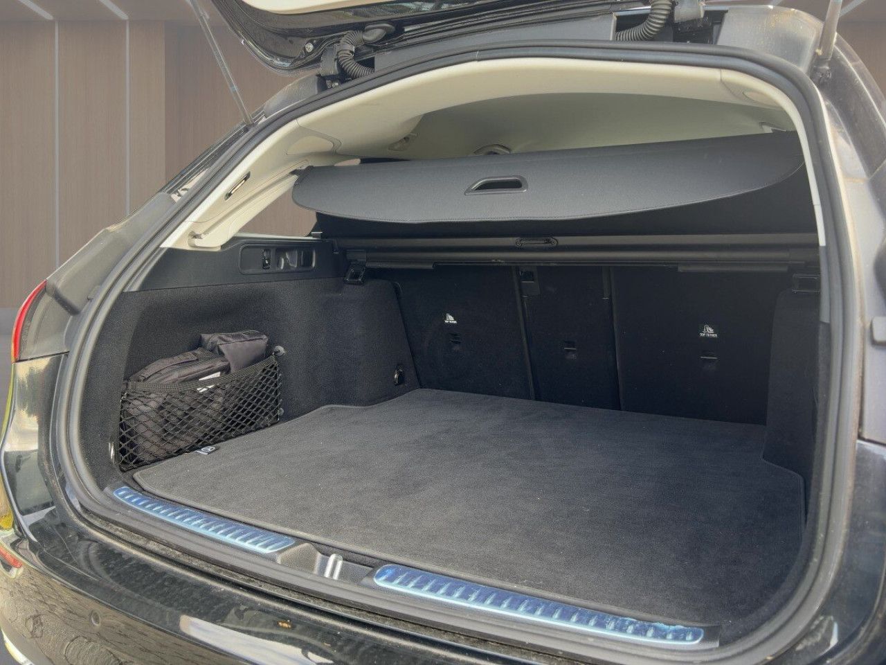 Mercedes-Benz C-Klasse – Bild 9