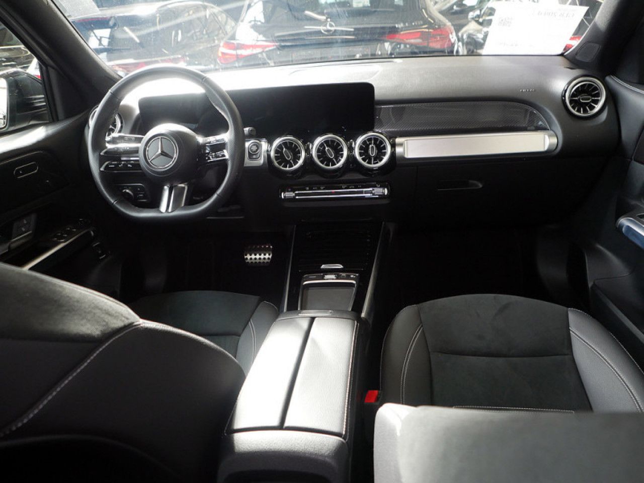Mercedes-Benz GLB – Bild 7