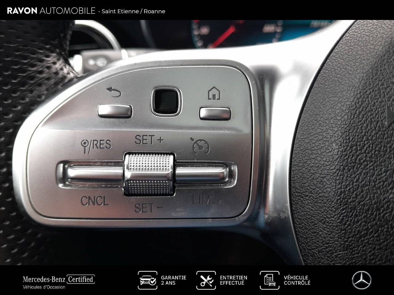 Photo du v&eacute;hicule 10 / 18